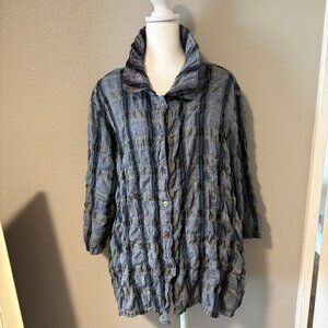 Cut Loose Crinkle 3/4 Sleeve Button Down S Top